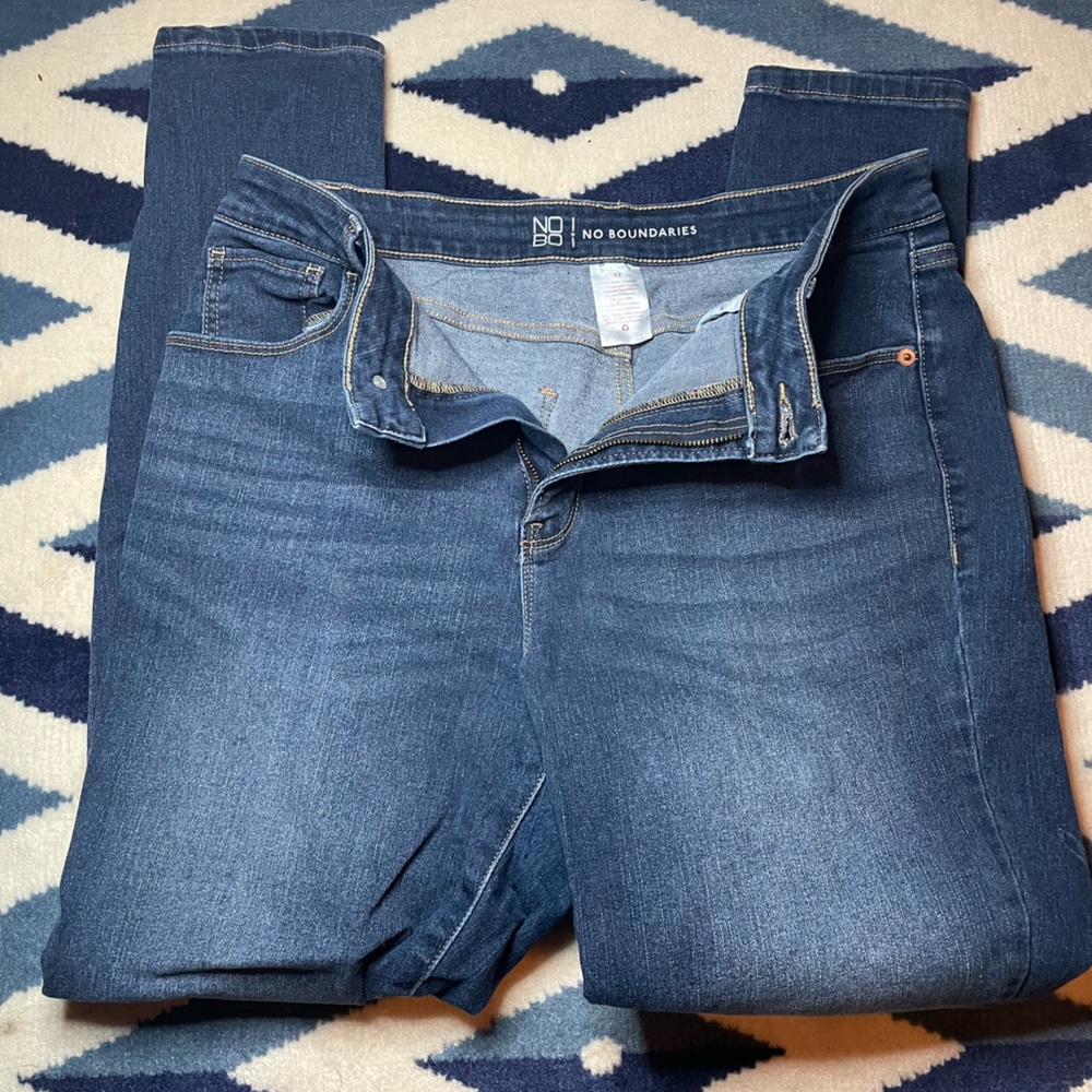 Women’s Skinny Jeans